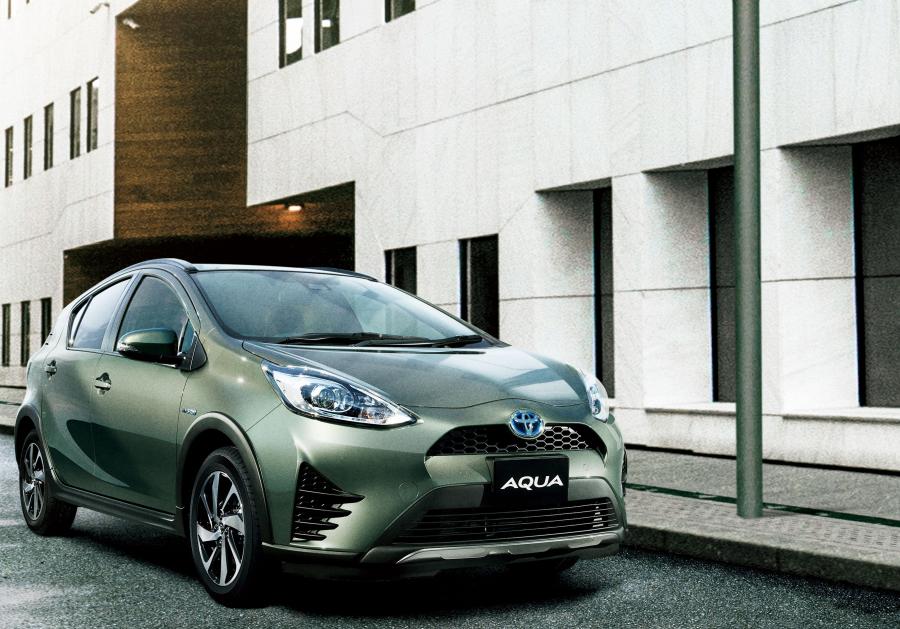  Toyota Aqua Crossover Glam 2018 года  (фото 1 из 3)